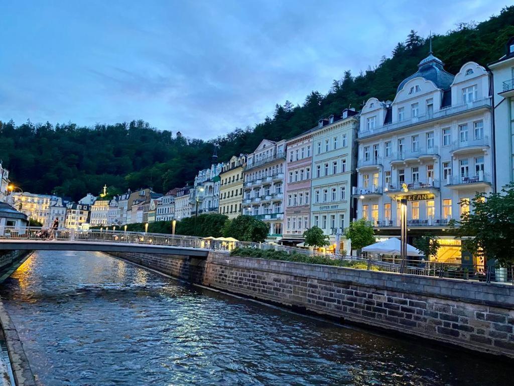 Apartma V Srdci Karlovych Varu - Ondrejska 18 Apartment Karlovy Vary Ngoại thất bức ảnh